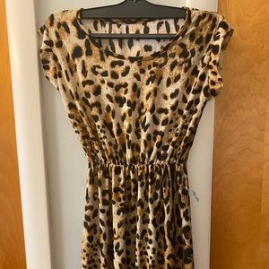 SOLD Leopard Print Dress, women’s/juniors, knee length.